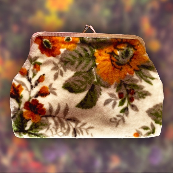 Handbags - Vintage Mid-Century Coin Purse